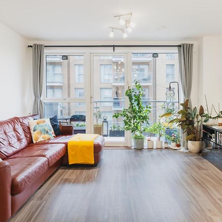 Brixton Village Flat- Private En-Suite Double Bedroom لندن المظهر الخارجي الصورة
